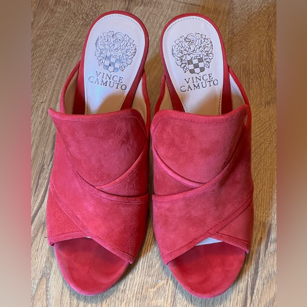 Vince Camuto Red Heels Size 8m